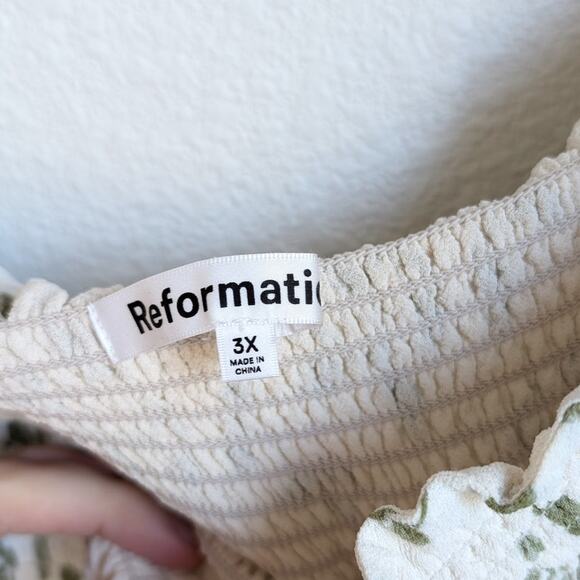 Reformation Meadow White Floral Print High Slit Smocked Midi Dress , size 3X - Picture 4 of 10